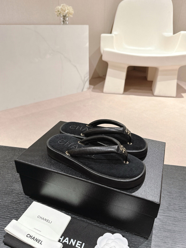 CL SANDALS