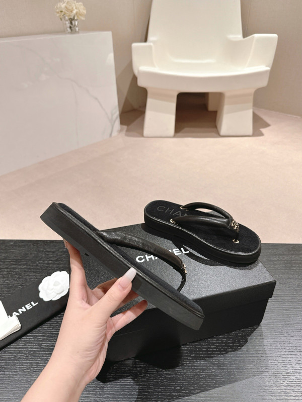 CL SANDALS
