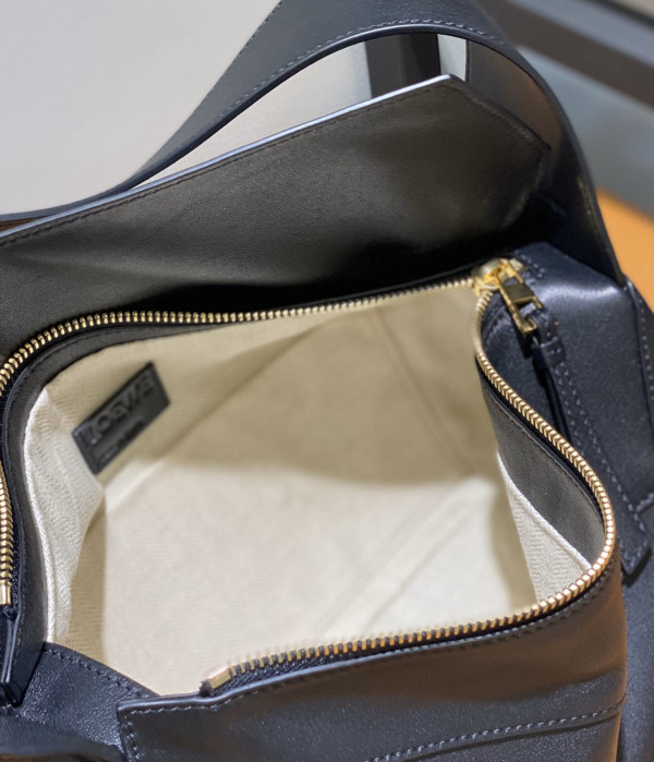 LOEWE Puzzle Hobo bag