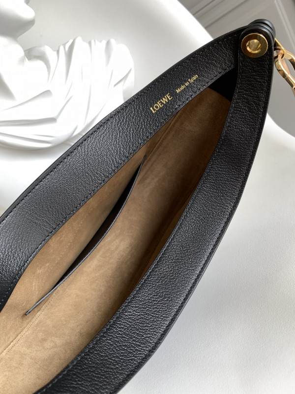 LOEWE Luna bag