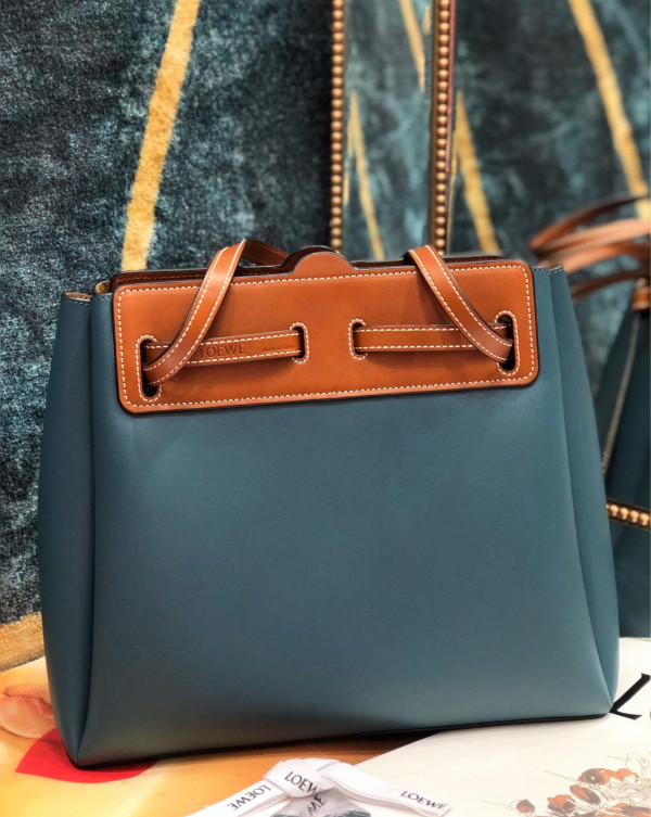 LOEWE LAZO SHOPPER