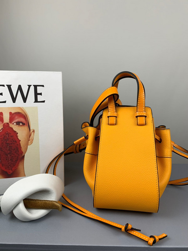 LOEWE HAMMOCK