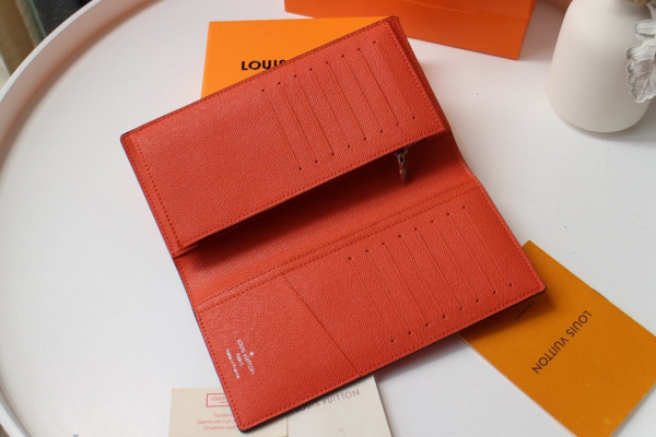 l**is V*t*n brazza wallet