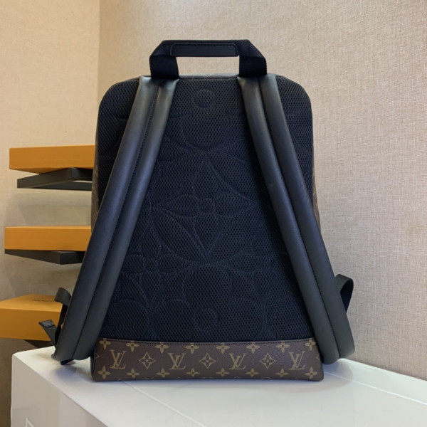 l**is V*t*n backpack