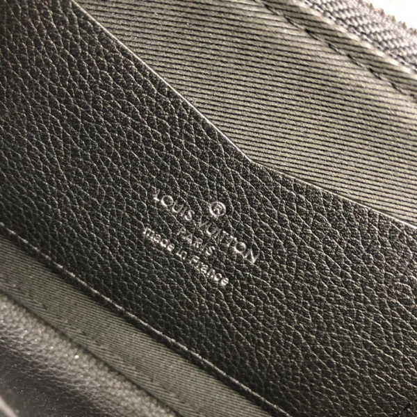 l**is V*t*n lockme wallet