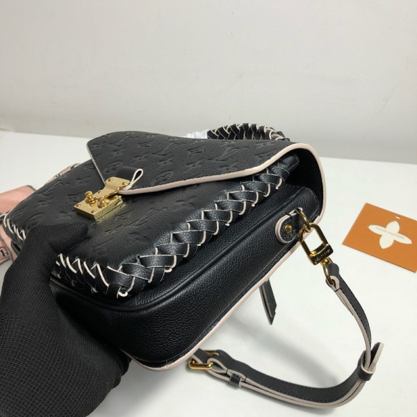 l**is V*t*n pochette metis