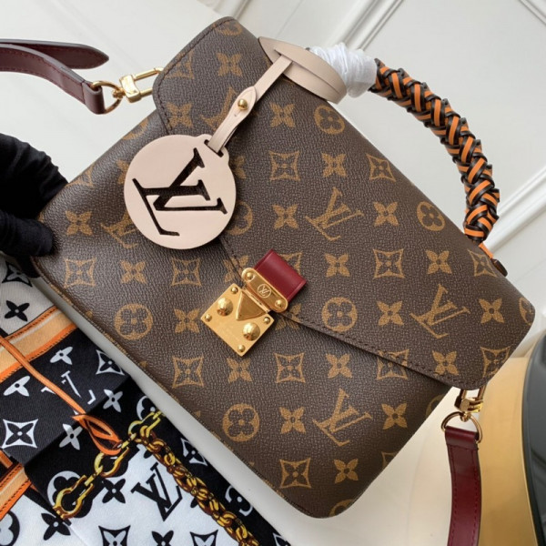 l**is V*t*n pochette metis