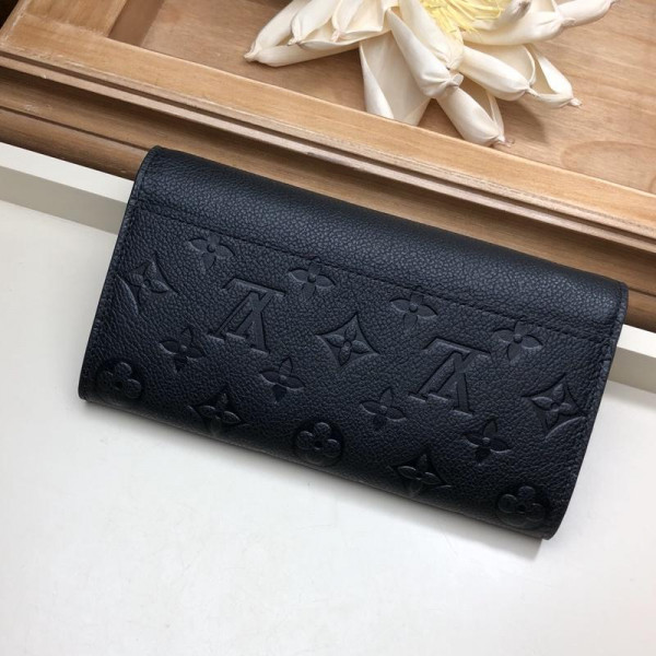 l**is V*t*n sarah wallet