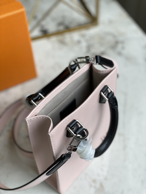 l**is V*t*n petit sac plat