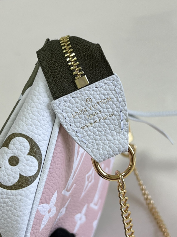 l**is V*t*n mini pochette accessoires