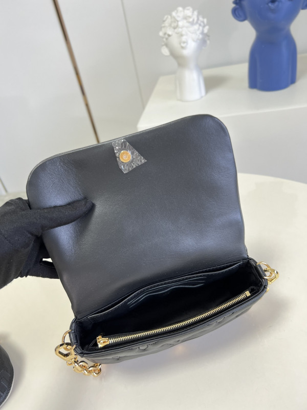 l**is V*t*n wallet on strap bubblegram