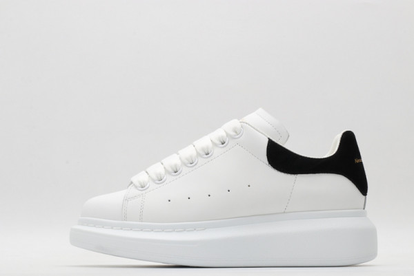 ALEXANDER MCQUEEN Oversized Sneaker