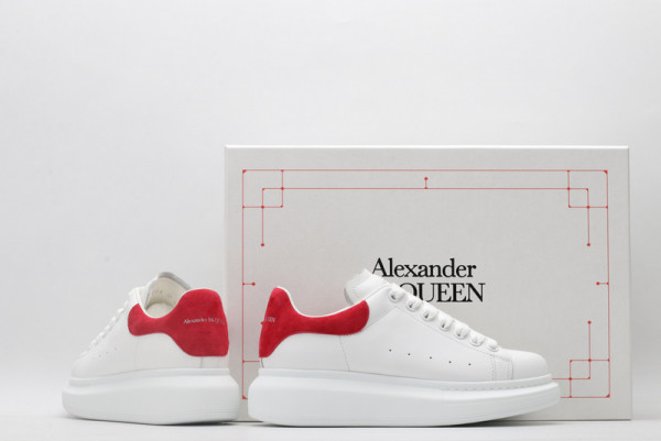 ALEXANDER MCQUEEN Oversized Sneaker