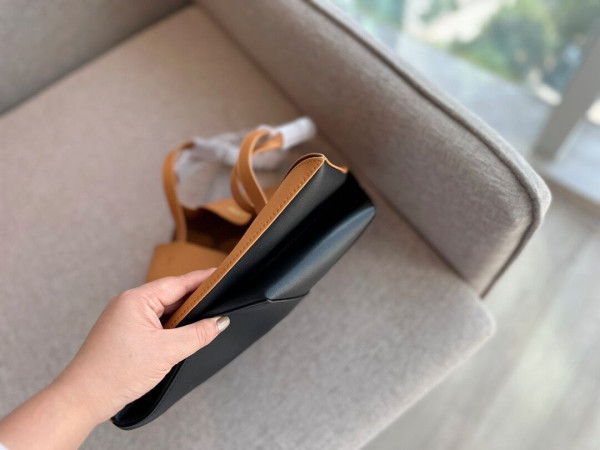 LOEWE Puzzle Fold Tote in shiny calfskin