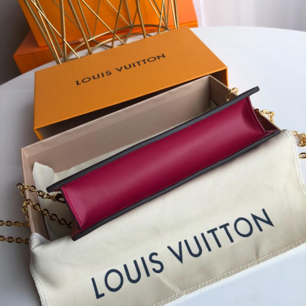 l**is V*t*n flore chain wallet