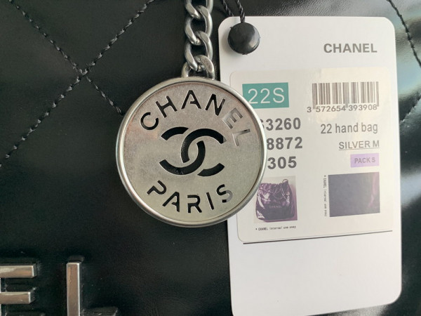 CL 22 SMALL HANDBAG