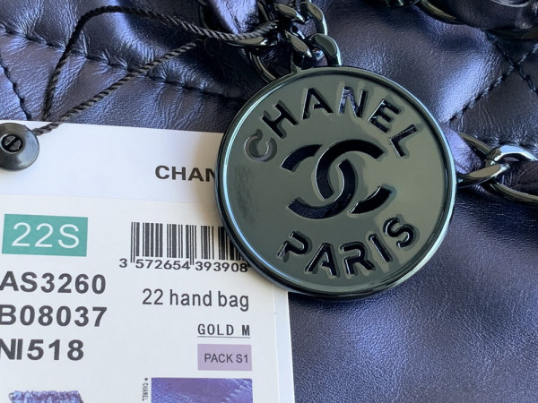 CL 22 SMALL HANDBAG