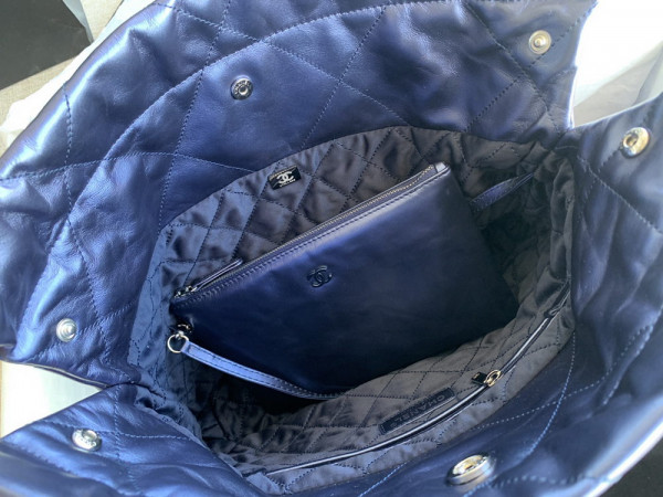 CL 22 SMALL HANDBAG