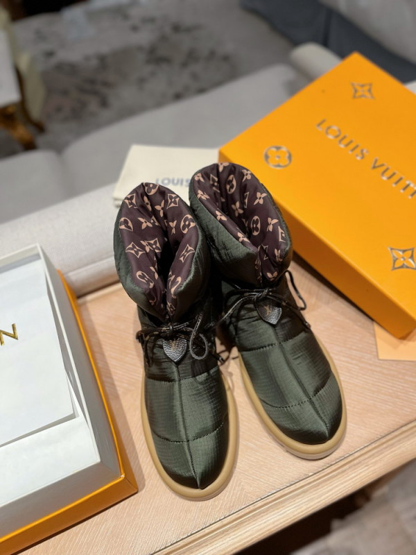 l**is V*t*n pillow comfort ankle boots