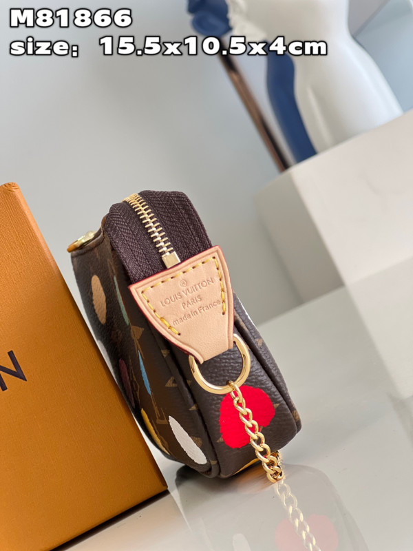 l**is V*t*n x yk mini pochette accessoires