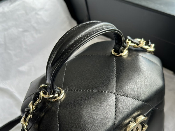 CL VANITY CASE