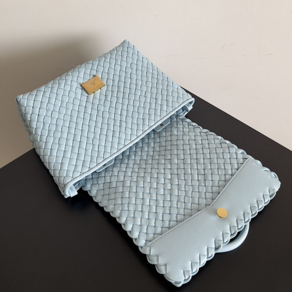Bo*te*ga ve*ne*ta patti top handle bag