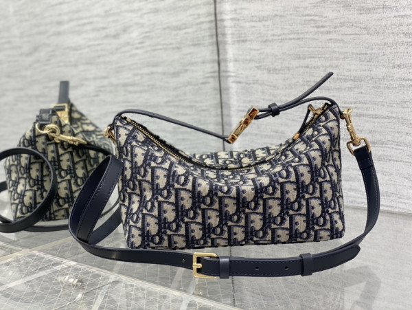 D*or D*ortravel nomad pouch medium