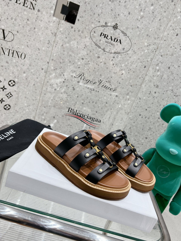 Ce**e slides tippi in calfskin
