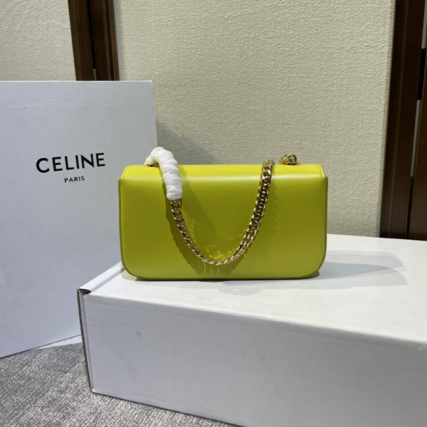 Ce**e chain shoulder bag triomphe