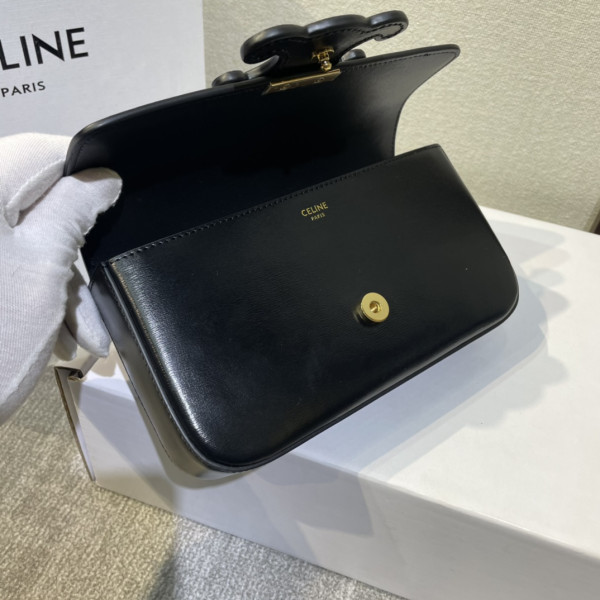 Ce**e chain shoulder bag triomphe