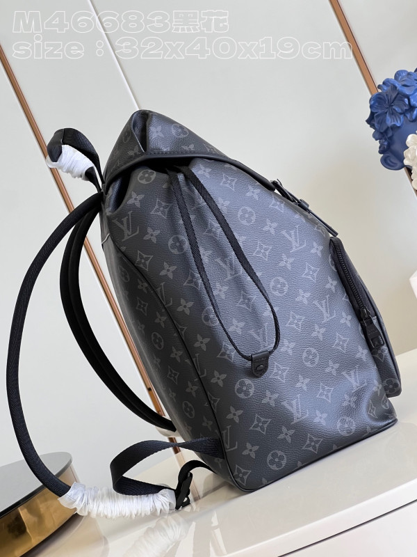 l**is V*t*n backpack