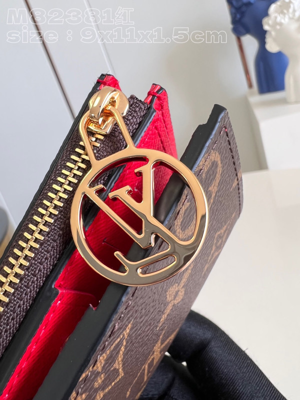 l**is V*t*n lisa wallet