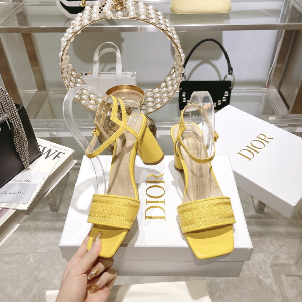 D*or dway heeled sandals