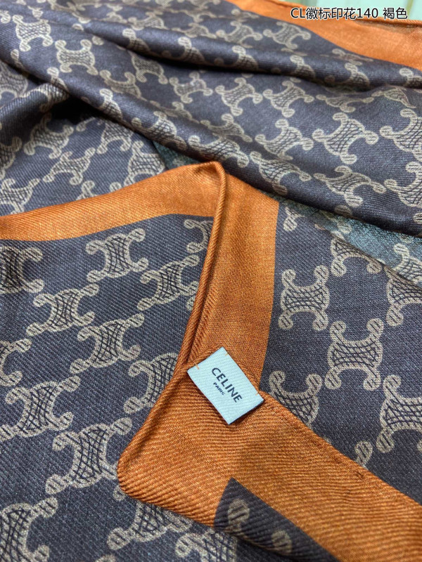 Ce**e scarf