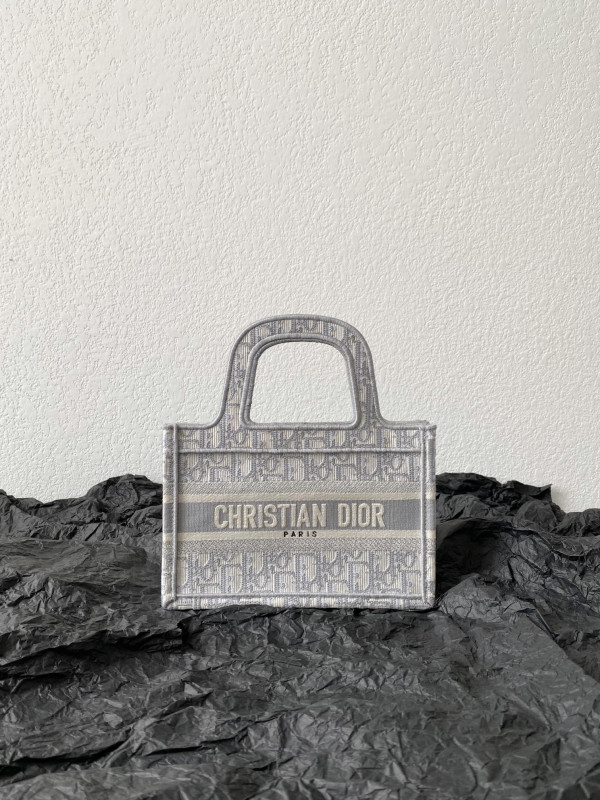 D*or book tote mini