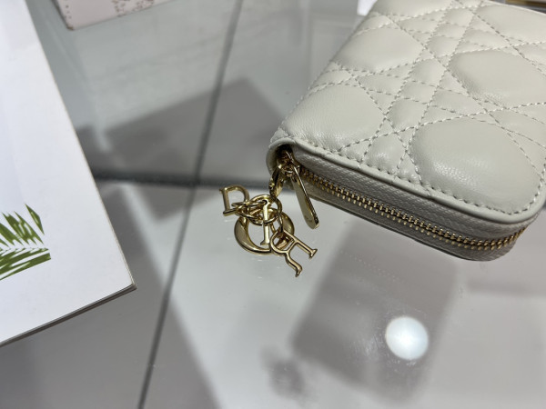 D*or card holder