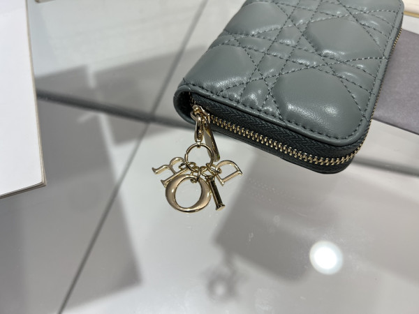 D*or card holder