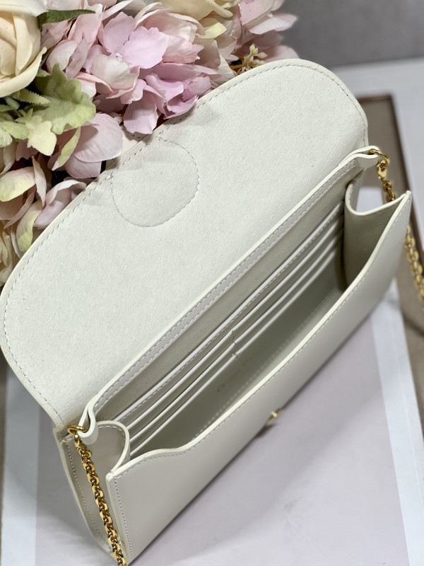 D*or bobby east-west pouch with chain