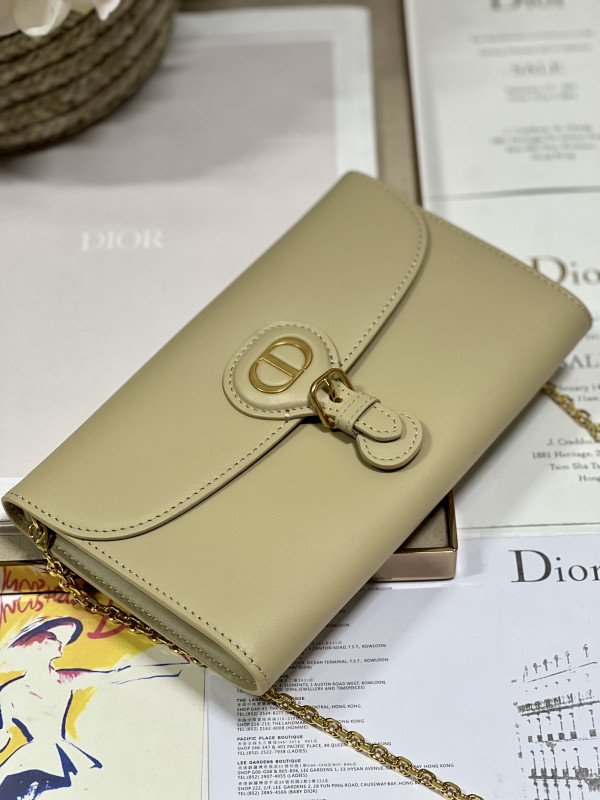 D*or bobby east-west pouch with chain