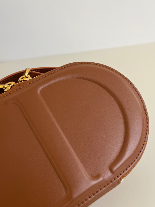D*or cd signature oval camera bag