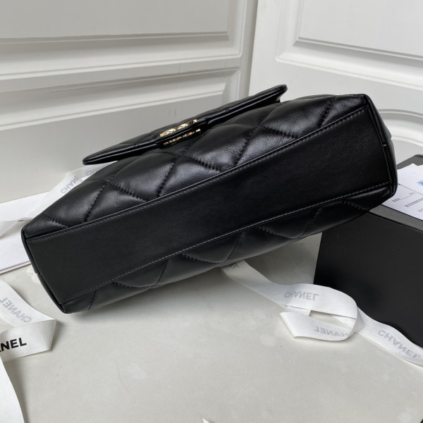CL Shopping Bag Shiny Lambskin