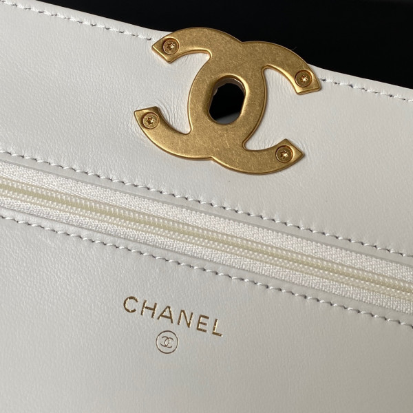 CL 19 WALLET ON CHAIN