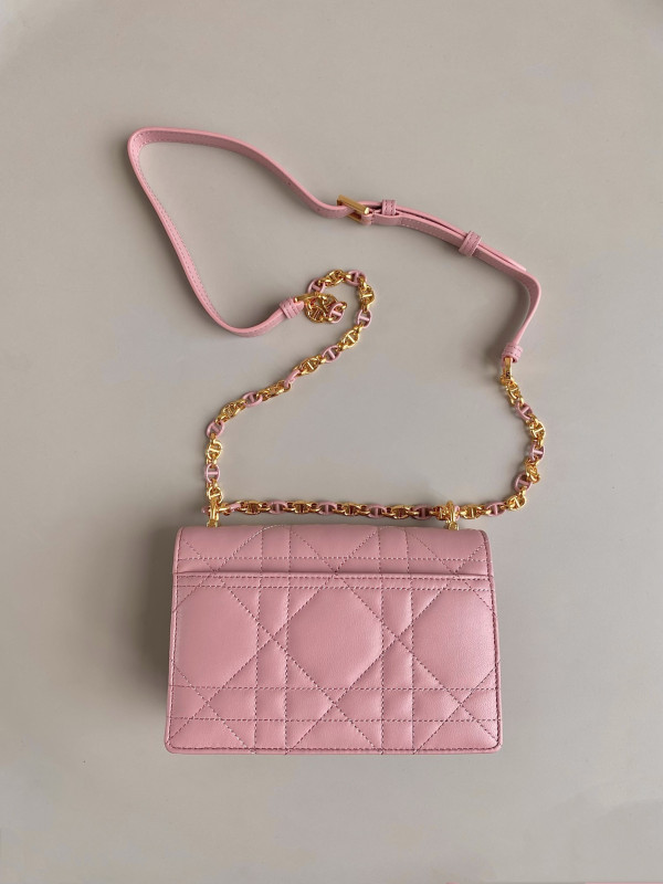 D*or miss caro mini bag