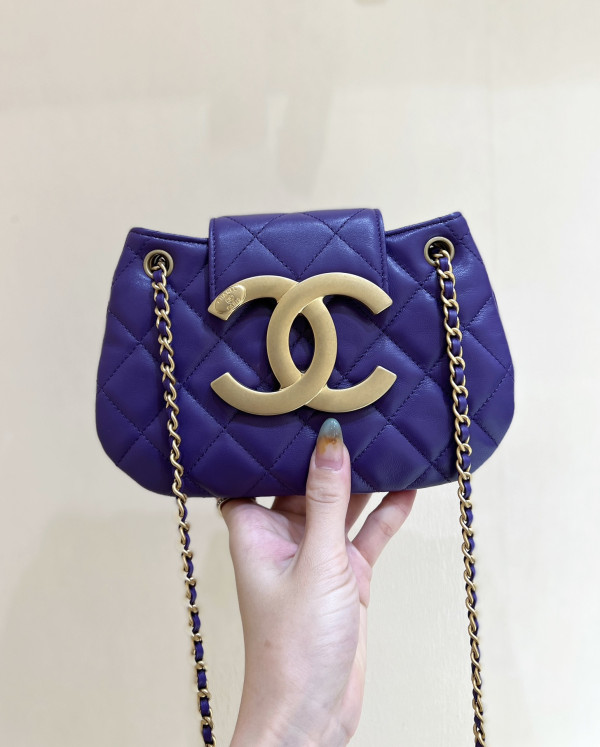 CL SMALL MESSENGER BAG