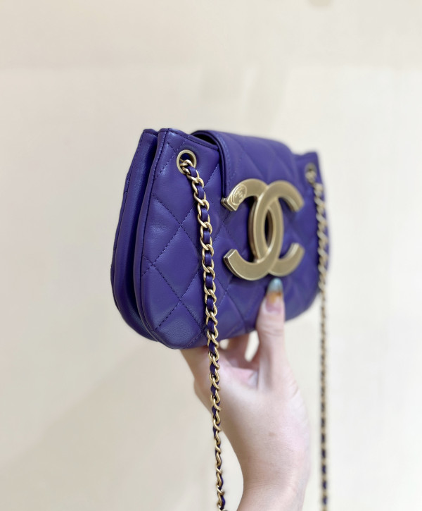 CL SMALL MESSENGER BAG