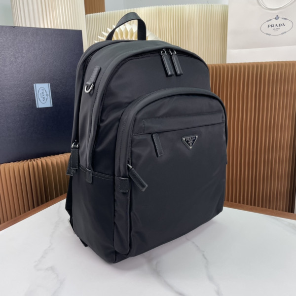 Pra*a re-nylon backpack