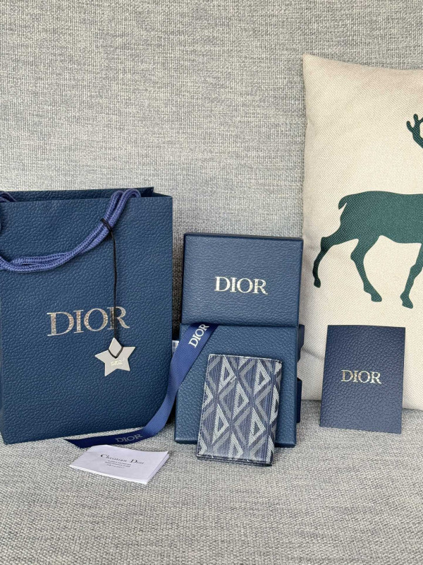 D*or wallet