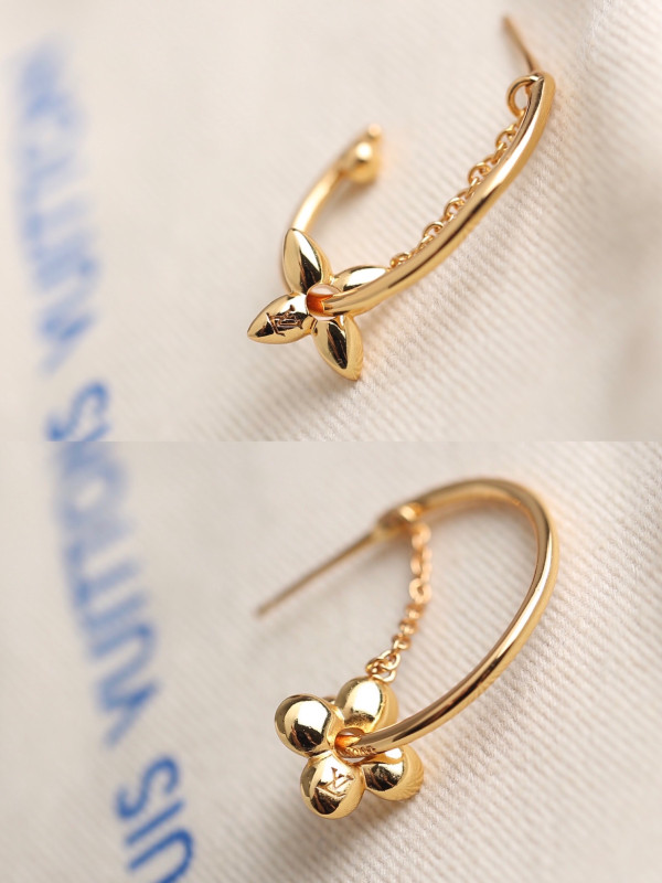 l**is V*t*n earrings
