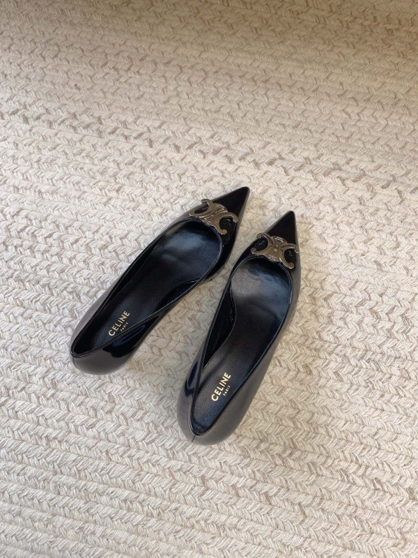 Ce**e pumps