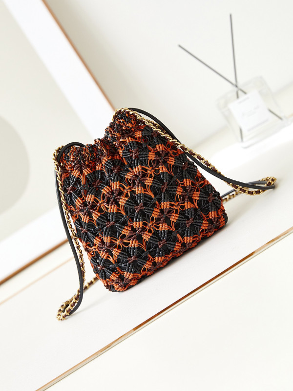 CL 22 MINI HANDBAG